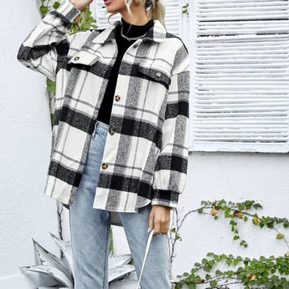 Plaid flannel black white button down top - Picture 2 of 4